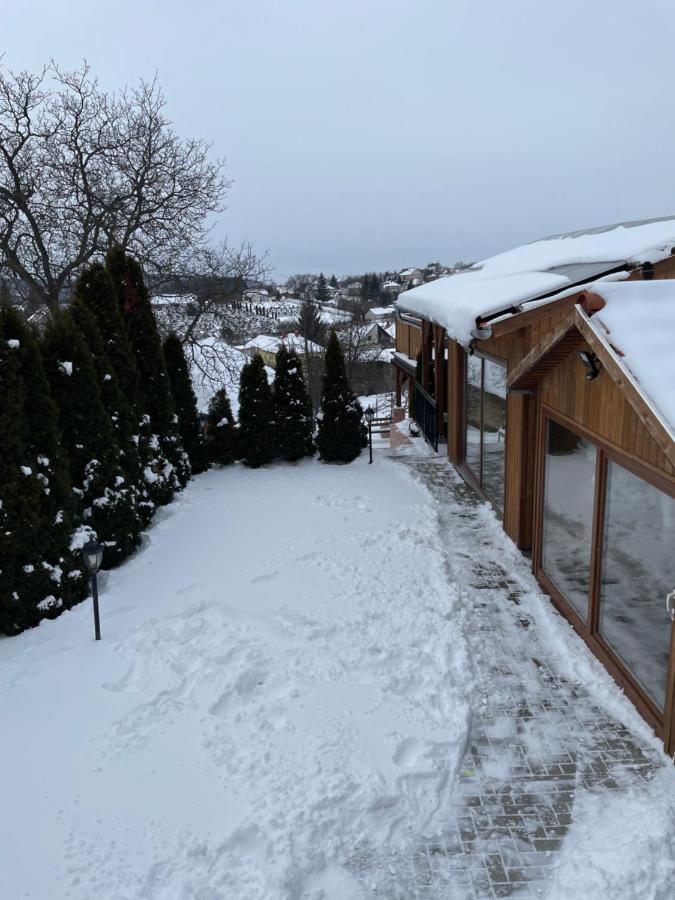 Oeskarszt Apartman Urkut 外观 照片